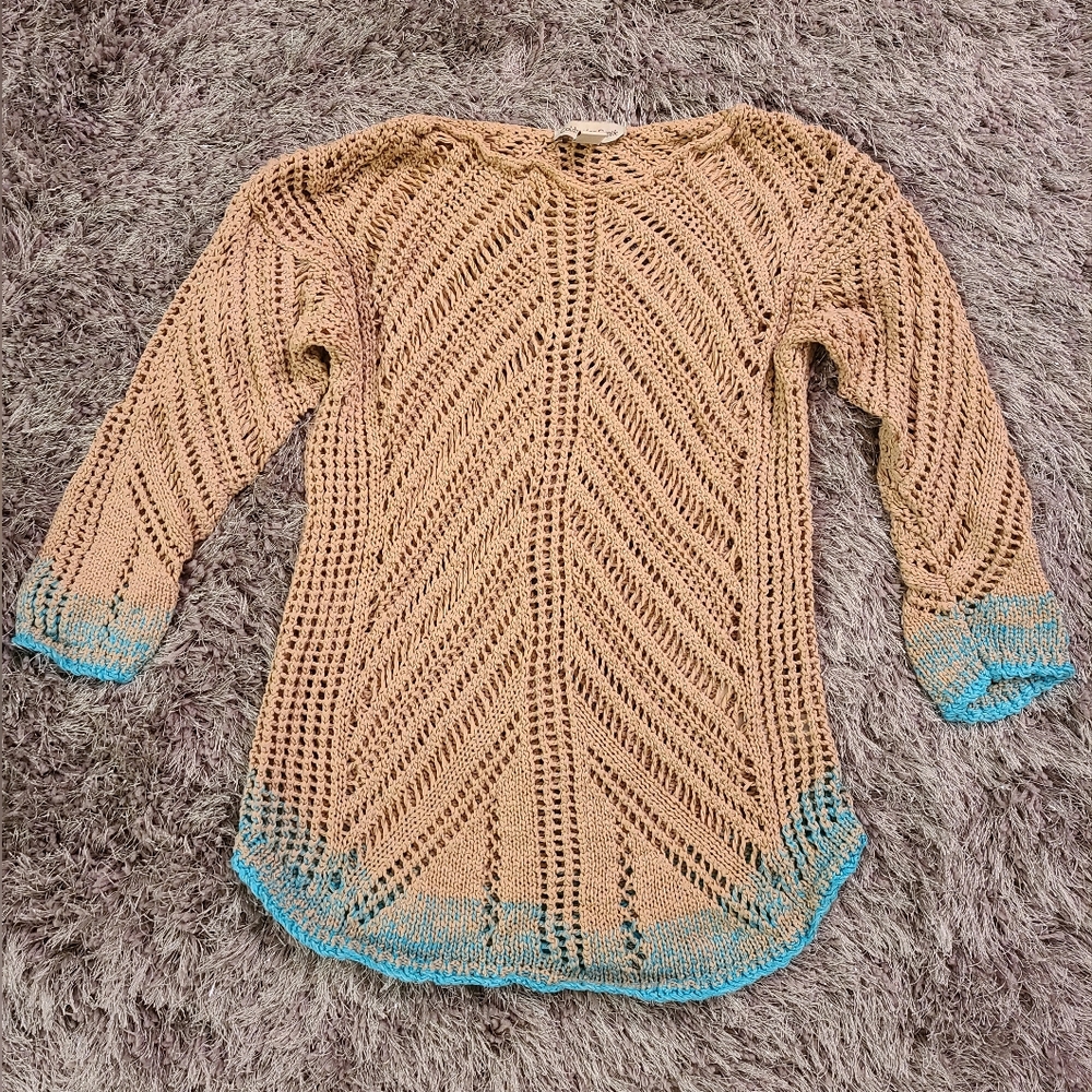 Beige knit sweater with light blue accents Size Small